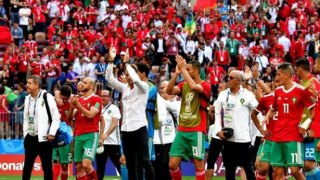 فوزي لقجع يحفز النخبة الوطنية قبل مباراة الكاميرون