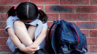 تارودانت.. اعتقال سائق سيارة النقل المدرسي حاول اغتصاب تلميذة قاصر