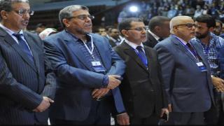 “جون افريك” : “البيجيدي” باع الوهم وضحك على المغاربة وسبع سنوات من حكمهم كلها مصائب