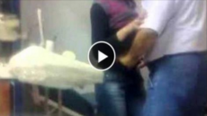 زوجة تصور لجظاتها الجنسية مع زوجها و تبيعها لمواقع بورنو مشهورة