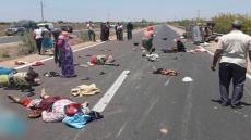 15 جريح أربعة في حالة خطيرة بعد إنقلاب سيارة لنقل العمال الزراعيين ببيوكرى