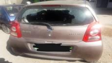 القليعة: احتجاجات التلاميذ على إضافة الساعة تتسبب في كسر زجاج سيارة