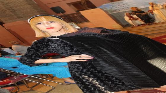 مشاركة العارضة الواعدة إيما عبيد في ملتقى مراكش للازياء