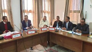 المجلس الإقليمي لطاطا: الأسر محتاجة إلى المعيش وليس للوحات الالكترونية