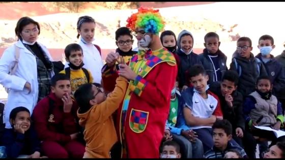 ثلاميذ و تلميذات مدرسة أسماء بنت أبي بكر بورزازات يحتفلون باليوم الوطني للتعاون المدرسي