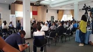 سنطرال دانون تستورد التعاونيات و البقالة في لقائها بأكادير و غاضبون يعلقون “اللقاء مفبرك”