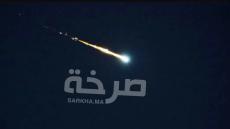 كرة نار ضخمة تضيء سماء أكادير و نواحيها