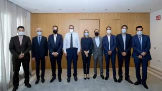 أخنوش يجتمع بفنانيين مغاربة و يؤكد اهتمام “الأحرار” بالشأن الثقافي والفنّي المغربي