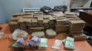 حجز 124 كيلوغراما و مبالغ مالية بشقة بأكادير