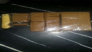 توقيف شخصين و حجز مخدرات بأكادير