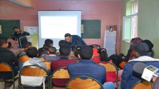 تزنيت..ورشة تكوينية حول أهمية الصحافة في المجتمع ضمن فعاليات الدورة الخامسة لملتقى أملال للشباب المبدع