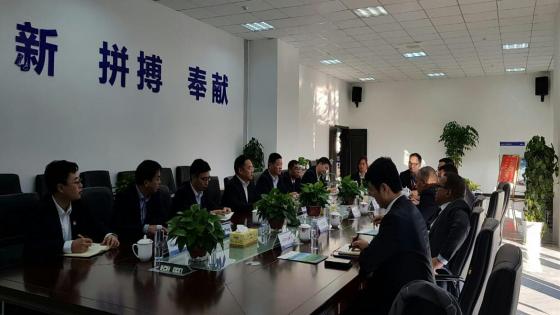 الشوباني يغري شركة صينية عملاقة من اجل الاستثمار بدرعة تافيلالت