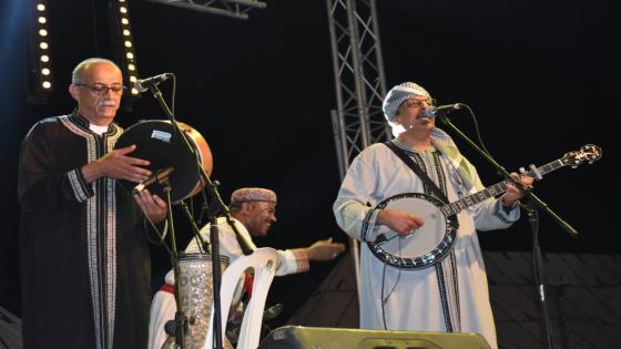 مجموعة “أودادن” تلهب جمهور أيت ميلك في أختتام فعاليات مهرجان إويز نولموكار