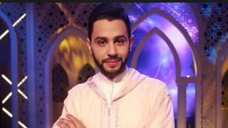 المغربي معاد بوكيوض يتوج بلقب منشد الشارقة 11