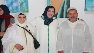 تارودانت: افتتاح المعرض التشكيلي “ألوان وثرات” للفنانة جميلة علوش