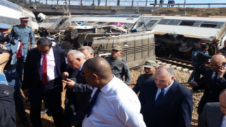 الفتيت و اعمارة يتفقدان قطار بولقنادل و الضحايا في ارتفاع