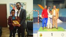 رئيس جماعة القليعة يكرم البطل القليعي عبد الواحد الزوبي