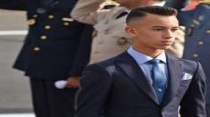 فيديو طريف لولي العهد..الغريزة تغلب البروتكول