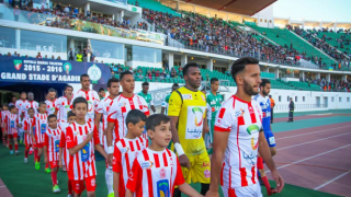 المستحقات المالية العالقة تغضب لاعبي الحسنية