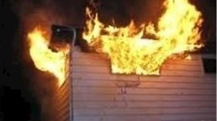 شاب بتاونات يضرم النار في منزل أبويه بعد رفضهما تزويجه