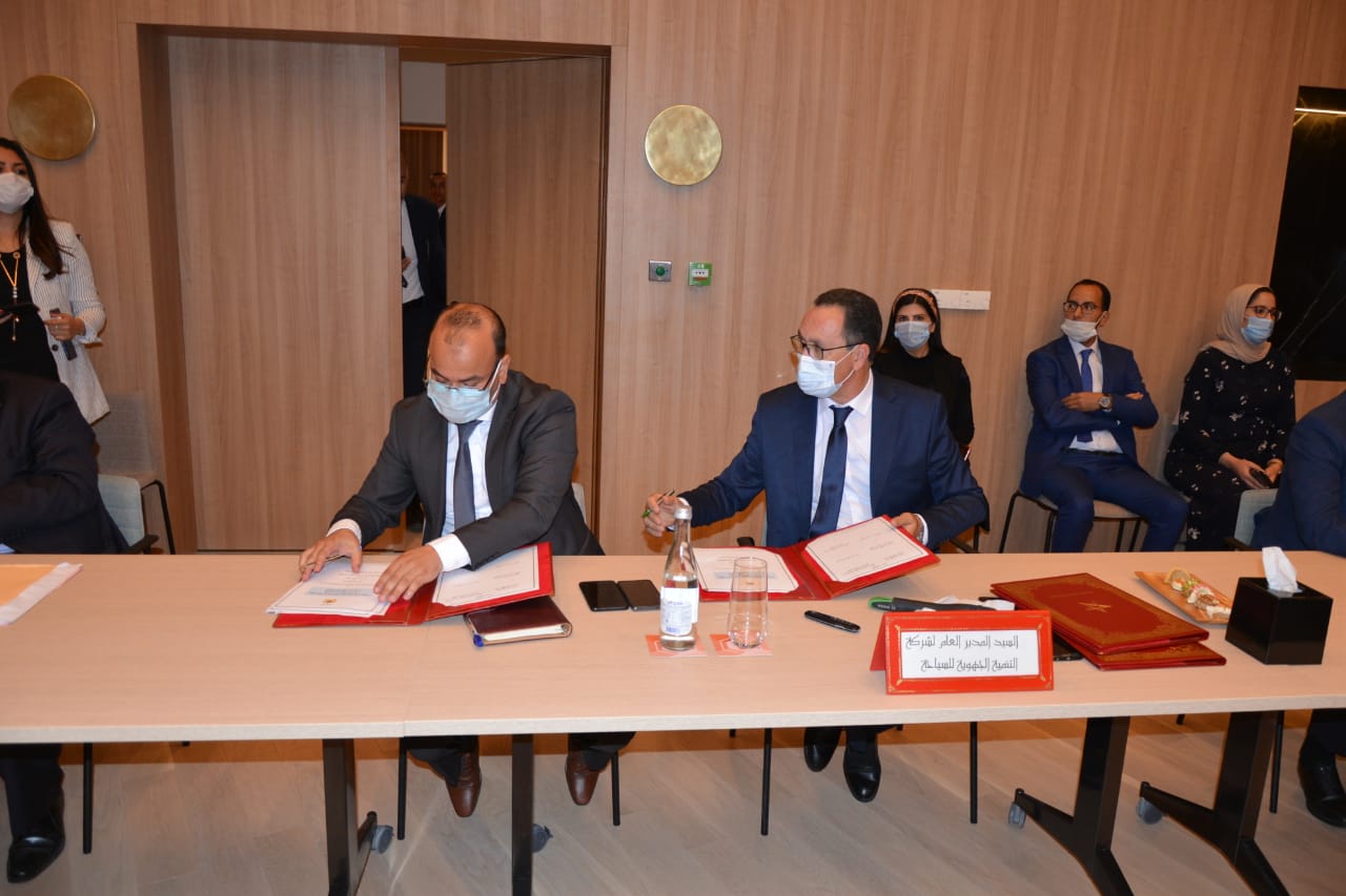 Signature de deux conventions de partenariat relatives à la mise à niveau des établissements d’hébergement touristique ruraux