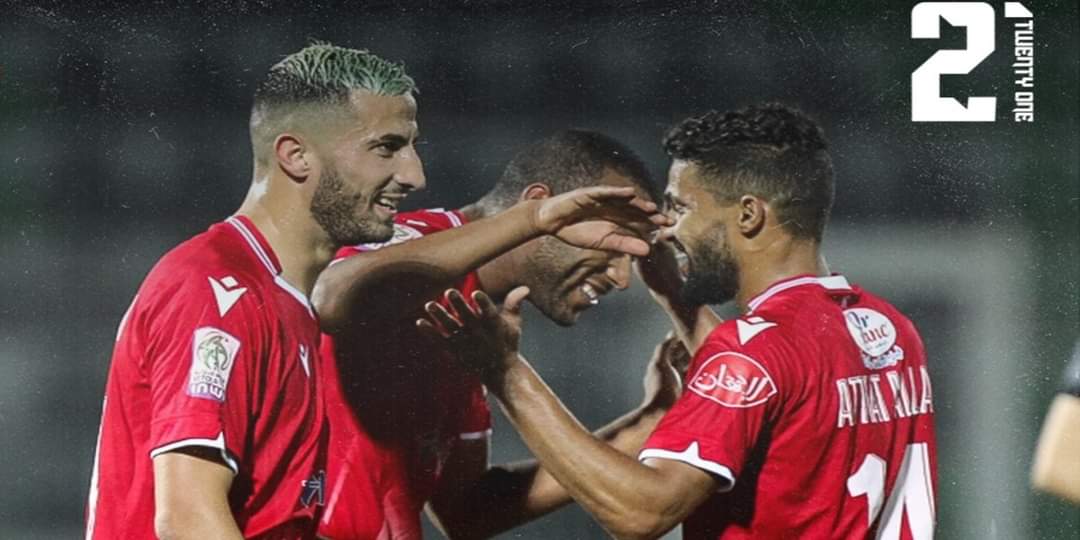 سيد الدوري المغربي يتوجا بطلا للدوري للمرة 21 في تاريخه
